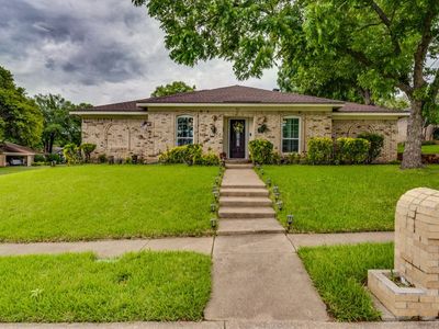 901 Chestnut Oak Ct, Euless, TX, 76039