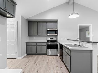 10922 Village Trail Dr, Houston, TX 77065