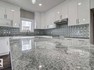 10357 149th St NW, Edmonton, AB T5P1L4