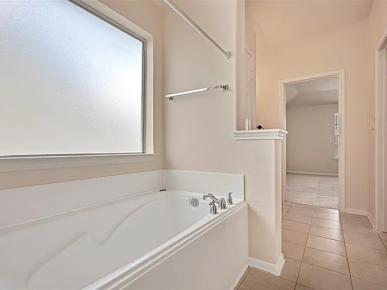 146 Horn Ct — Photo 21