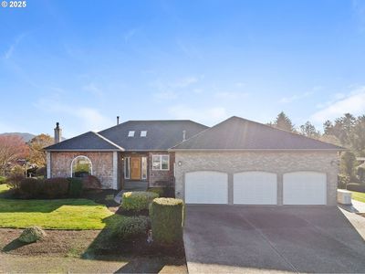 847 Summit Ave, Gearhart, OR, 97138