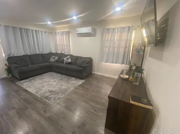 5550 Redwood St, San Diego, CA 92105