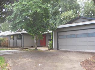 8925 SW Camille Ter, Portland, OR 97223
