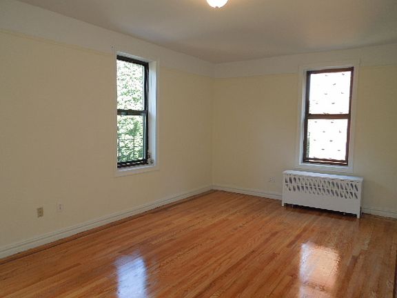 5th image of 163 Ocean Ave APT O4