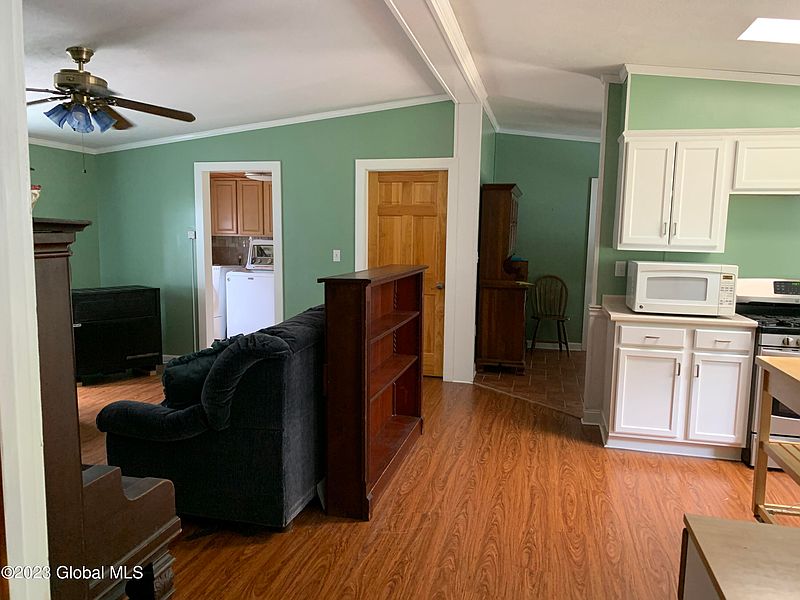 5th image of 310 New Boston Road