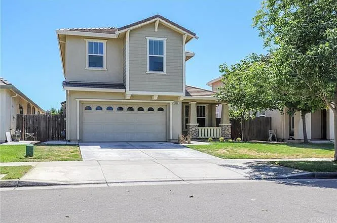 468 Beckman Way photo 1