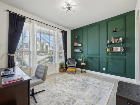 4600 Periwinkle Dr, Mansfield, TX 76063