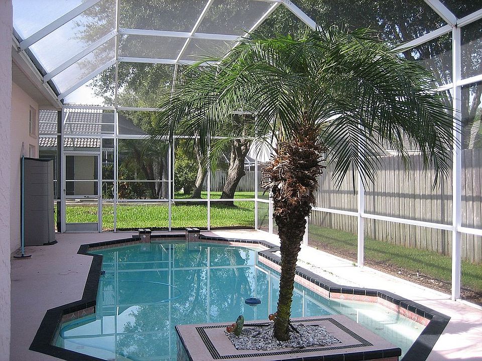 2nd image of 3991 Eagle Cove West Dr
