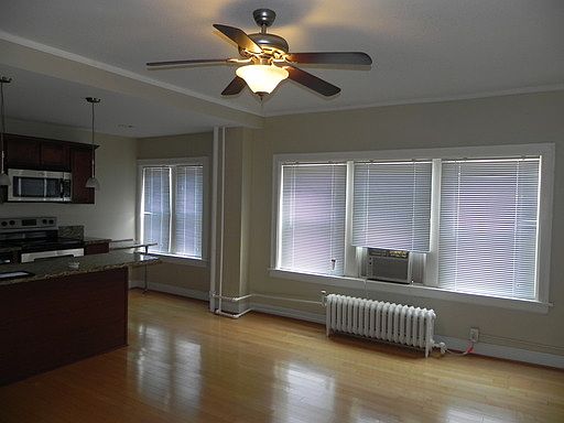 5th image of 323 Emmanuel Cleaver Ii Blvd APT 4A