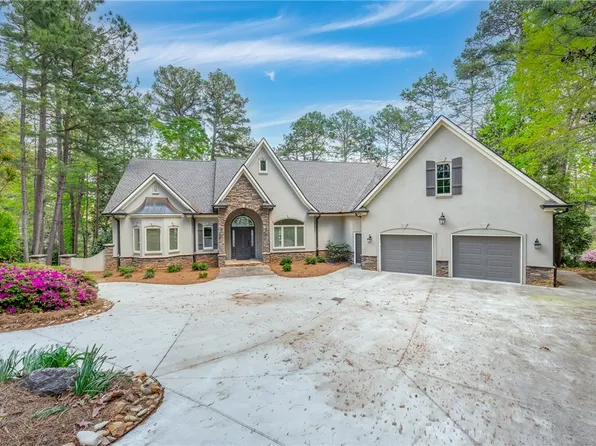 124 N Waterside Dr, Seneca, SC 29672