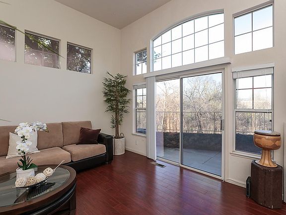2nd image of 4649 Hampton Falls Pl