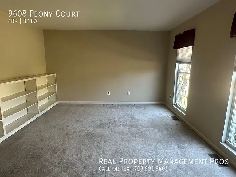 9608 Peony Ct — Photo 9