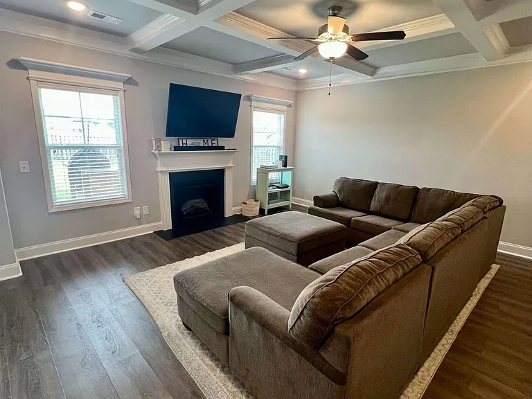 224 Ashley Nicole Ave — Photo 11