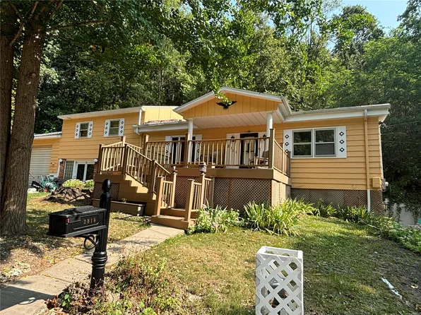 2815 Marion St, Hannibal, MO 63401