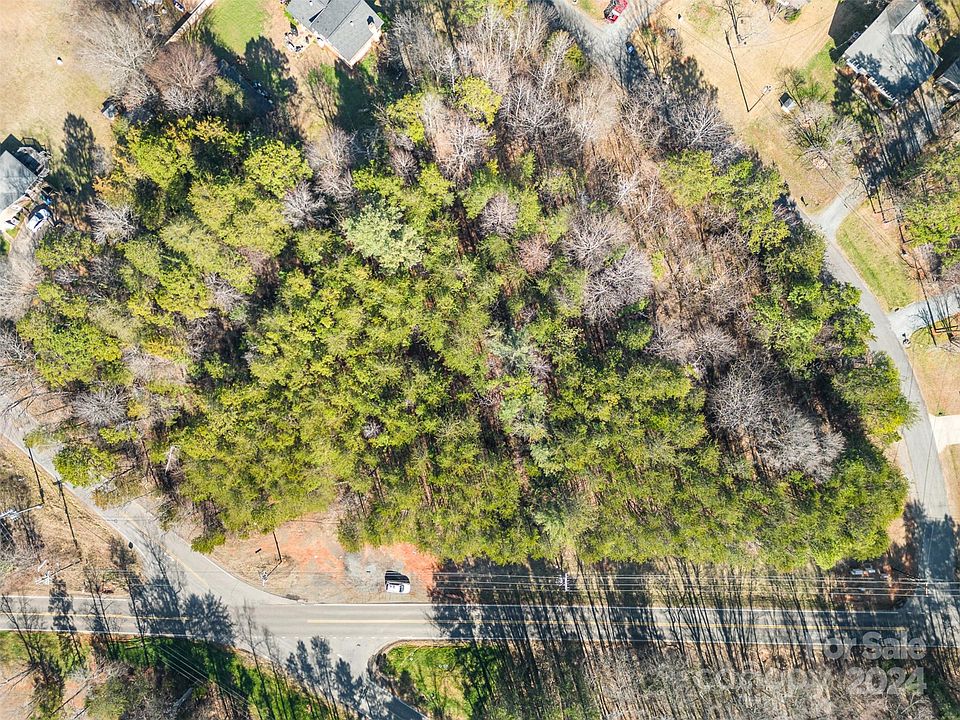 1st image of 10601 S Hampton Dr