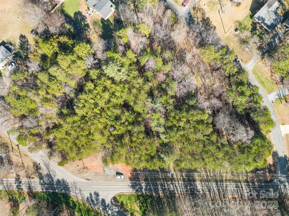 10601 S Hampton Dr, Charlotte, NC 28227