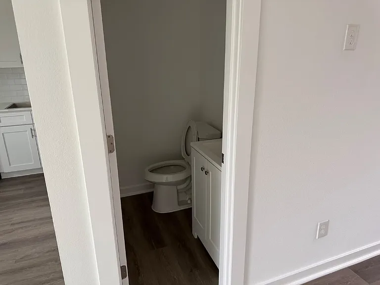 7651 Oak Chase #2 — Photo 42