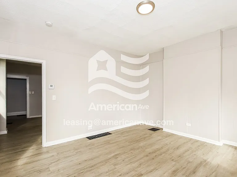 645275_003_living_room_14043026.jpg