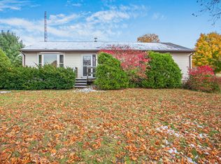 15281 Mead Rd, Buchanan, MI 49107