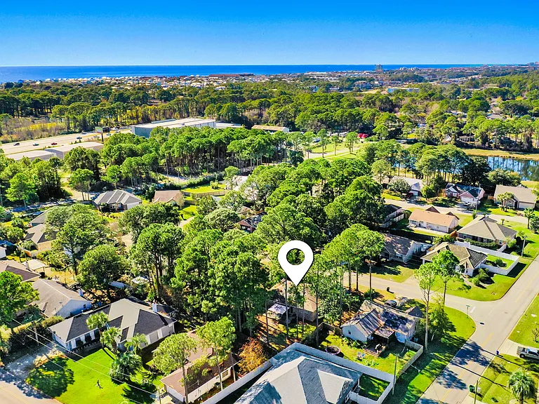 31 Bay Walk Ct — Photo 9