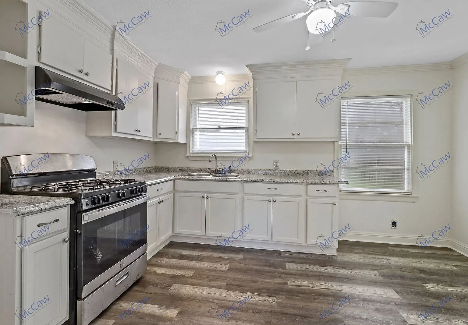 3 bed, 1.0 bath, 1188 sqft, $1,750 — Photo 3