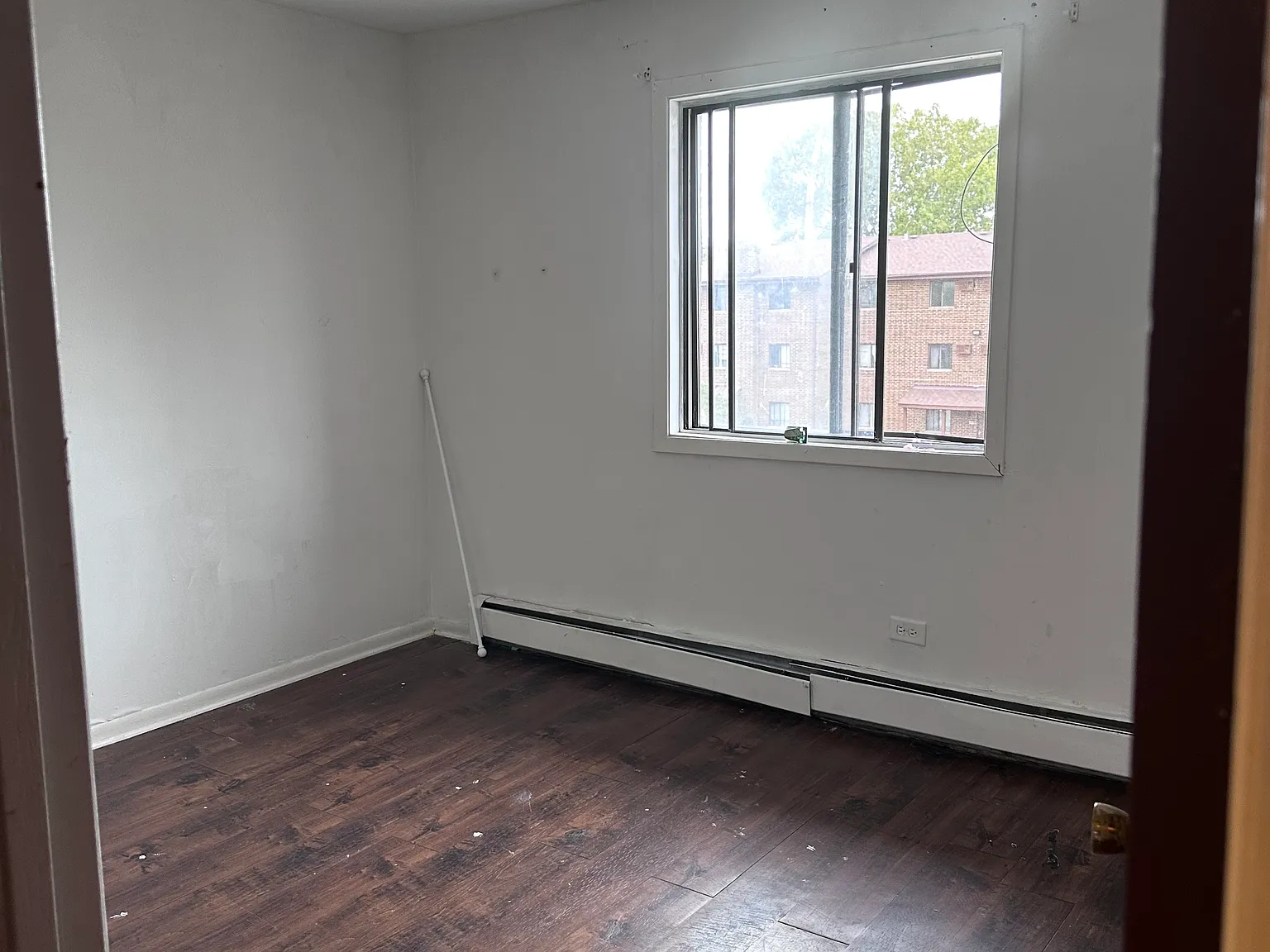 2 bed, 875 sqft, $1,750 — Photo 4