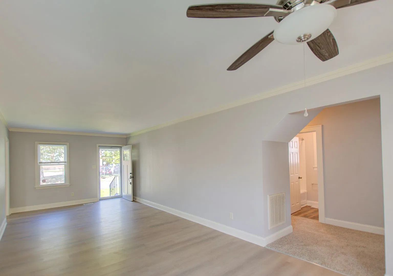 302 Cherokee Road Hampton, VA 23661 — Photo 3