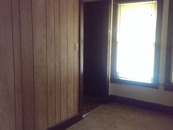 4th image of 5909 Flowerdale Ave APT 6