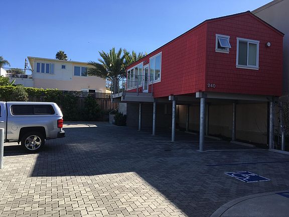 2nd image of 240 N Cedros Ave