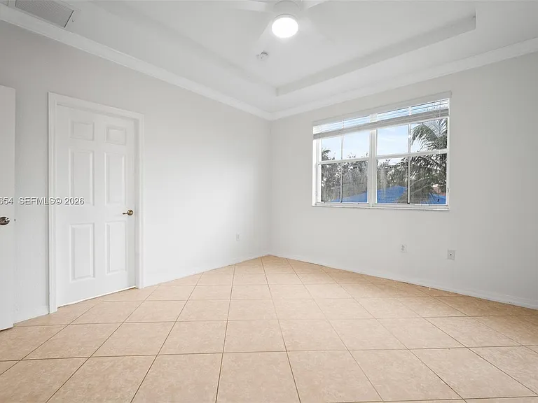 12392 SW 124th Ter — Photo 15