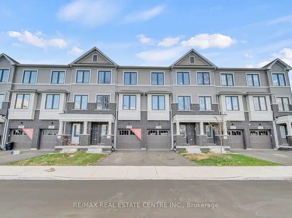 170 Attwater Dr #31, Cambridge, ON N1T 0G6