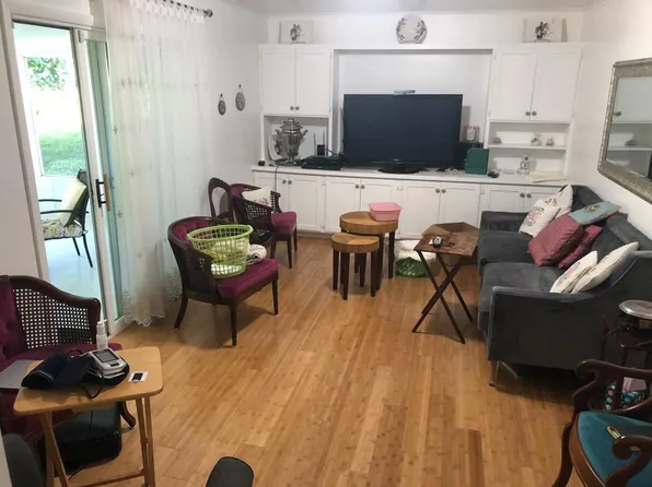 6756 Rix St SE, Ada, MI 49301