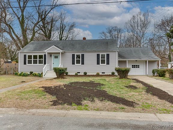 3rd image of 1113 Stewart Dr