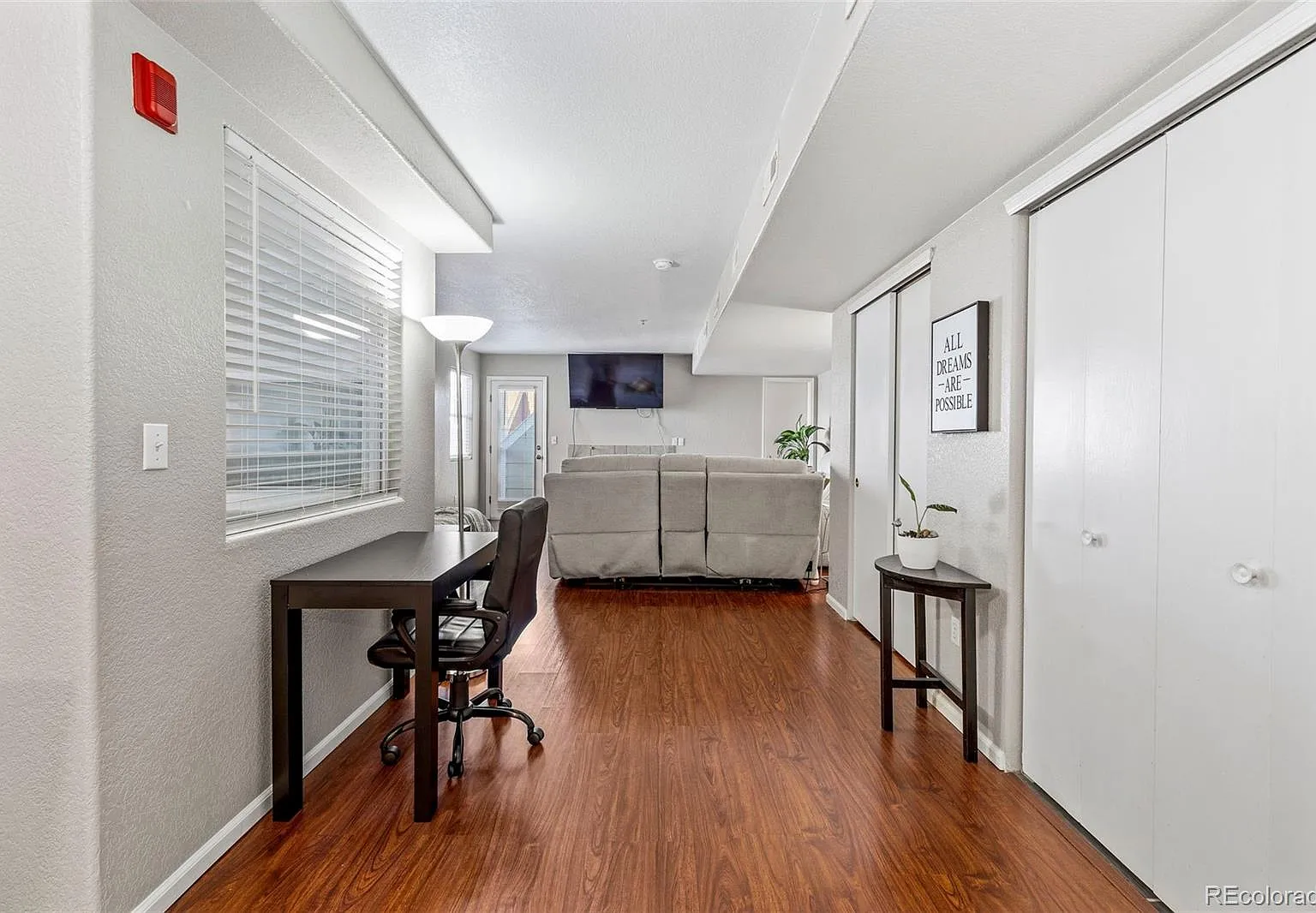 1 bed, 686 sqft, $1,250 — Photo 2
