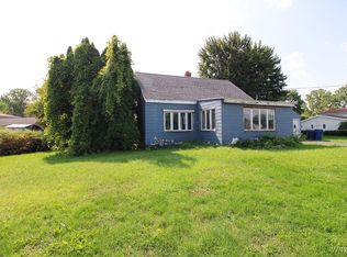 4642 Ridge Rd, Lockport, NY 14094