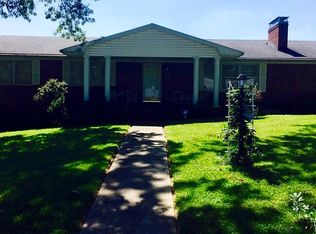 445 Skyview Dr, Paris, KY 40361