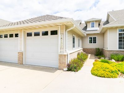 14152 Pinnacle Pointe Dr, Clive, IA, 50325