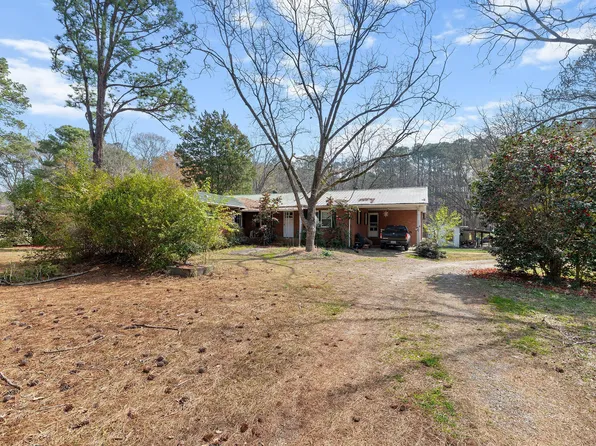 9705 Lake Wheeler Rd, Fuquay Varina, NC 27526