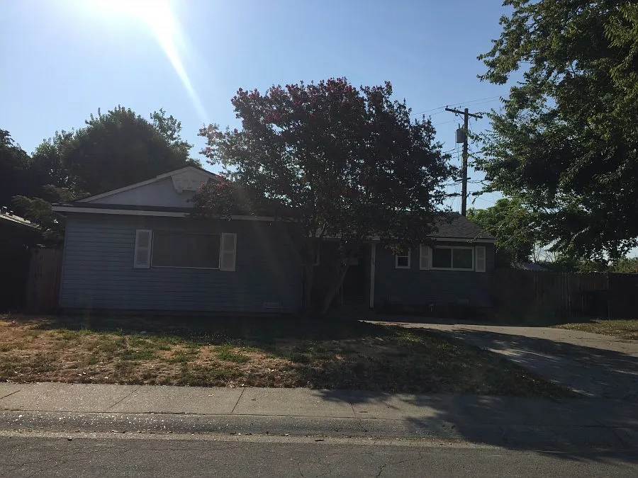 6749 Demaret Dr photo 1