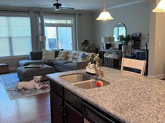 3rd image of 114 Secret Grove Ln