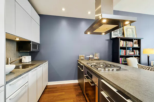 Sold by Level Group | media 3