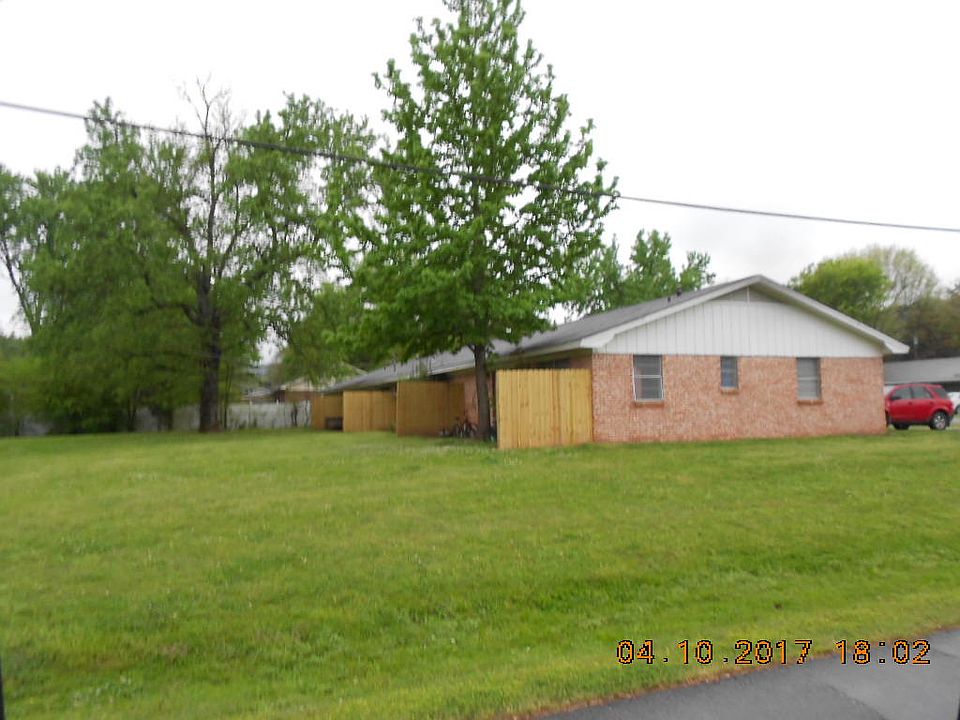 2nd image of 308 N Inglewood Ave