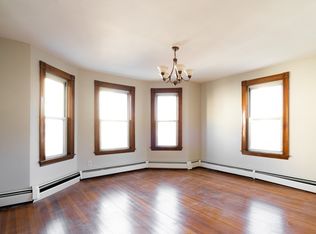 17 E Milton Rd #2, Brookline, MA 02445