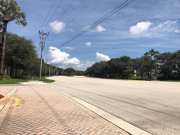 3rd image of 13788 NW 22nd Pl