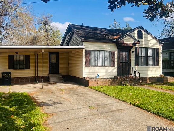 4th image of 9744 Avenue E