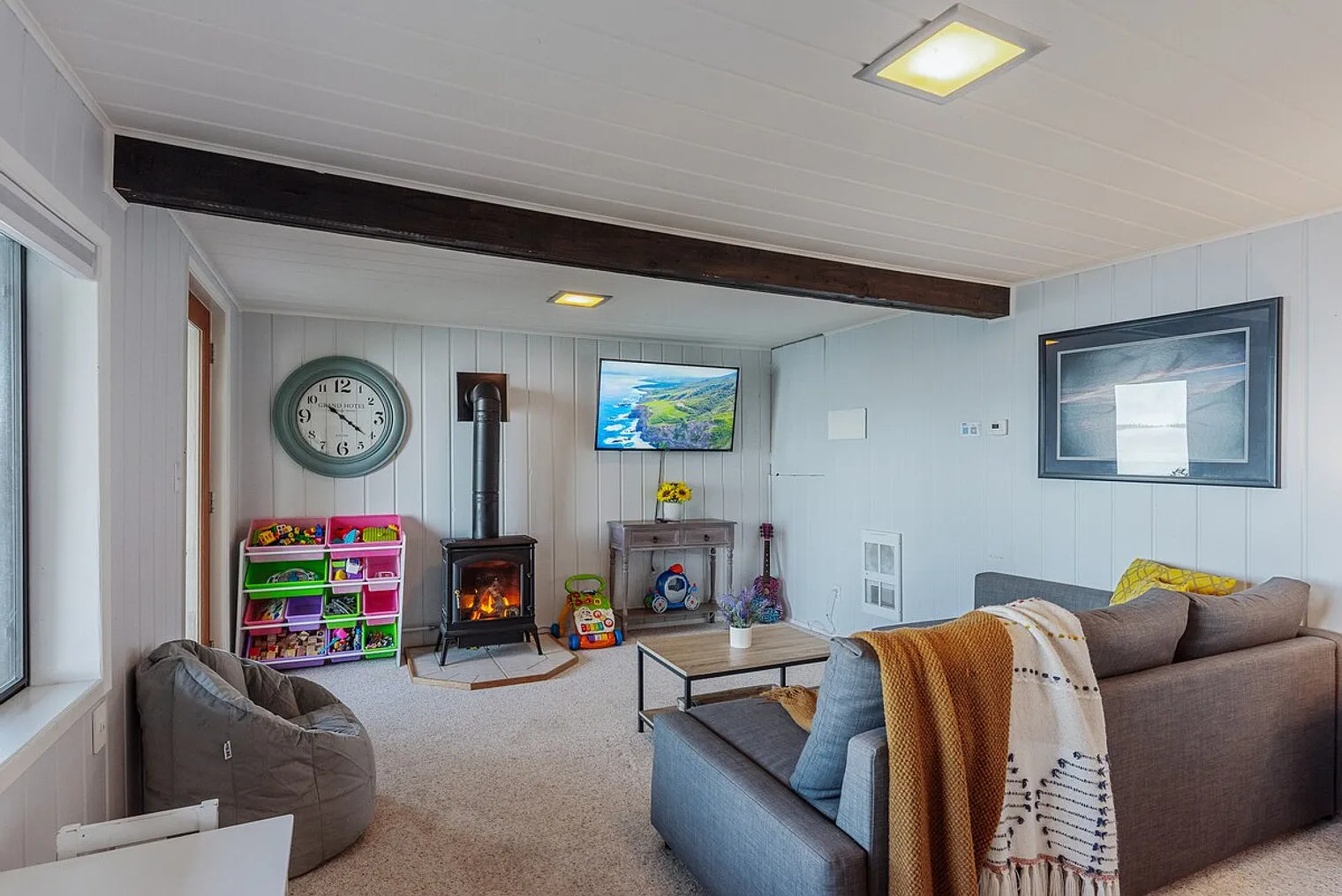 3 bed, 1.0 bath, $7,725 — Photo 4