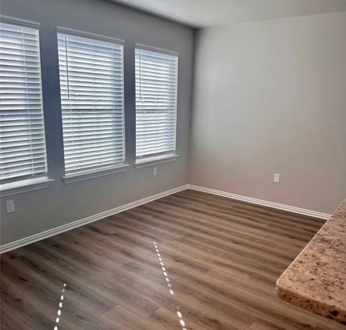 3 bed, 1460 sqft, $1,800 — Photo 4