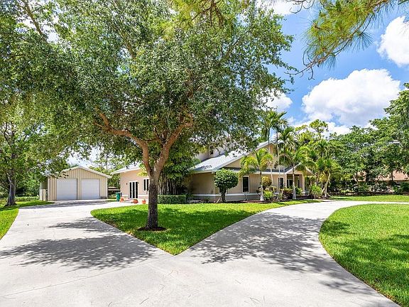 5th image of 6019 NW 69th Way