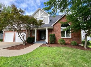 505 N Leonard Rd, Saint Joseph, MO 64506