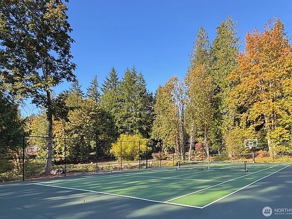 5th image of 114 Madrona Drive NW